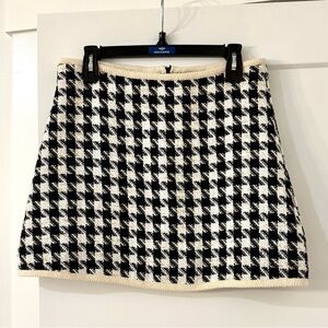 Cider Fuzzy Trimmed Tweed Mini Skirt, Size XL NWT